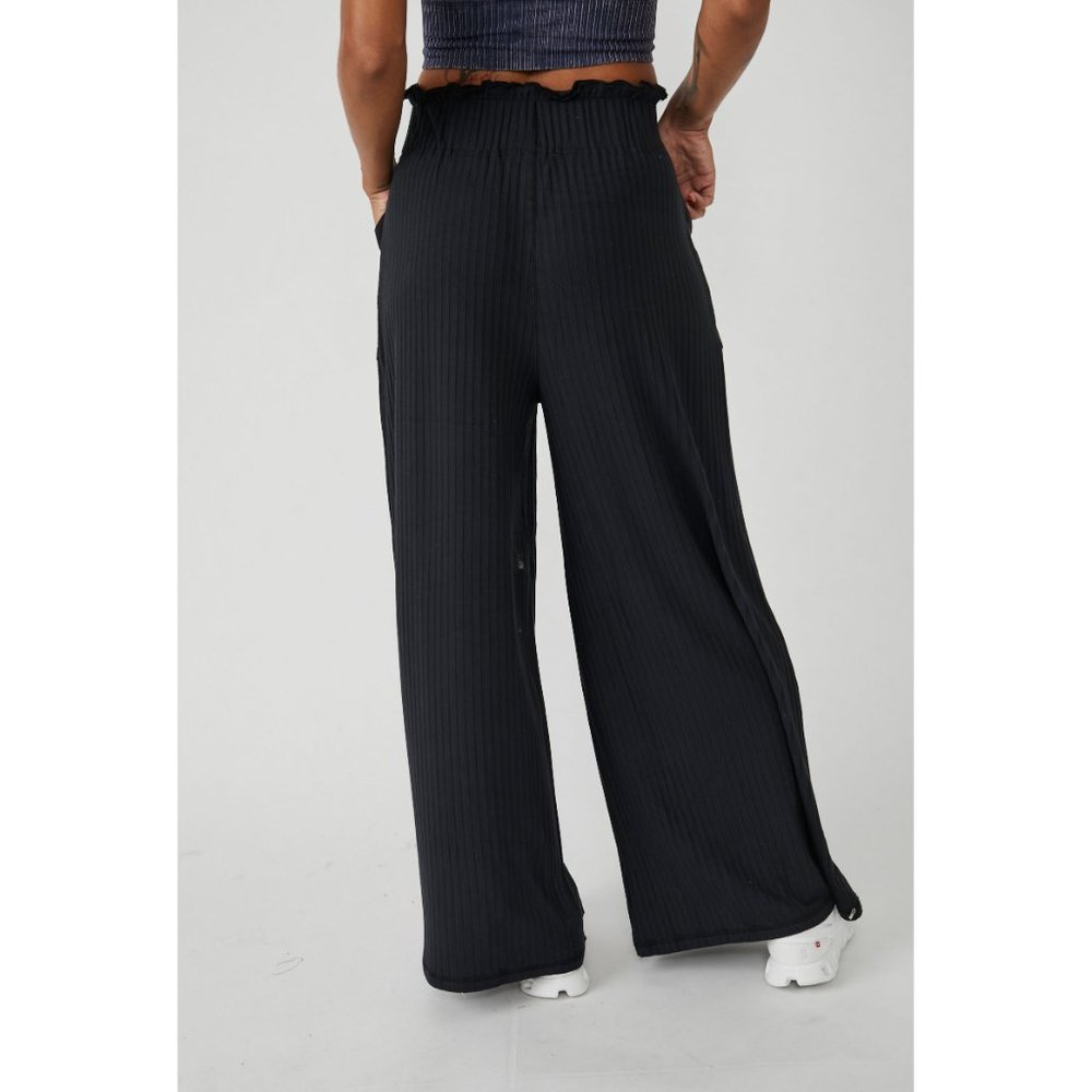 NWT FP Movement Blissed Out Wide Leg / Black - Picture 2 of 7